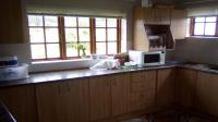 Kitchen - 13 square meters of property in Boesmansriviermond