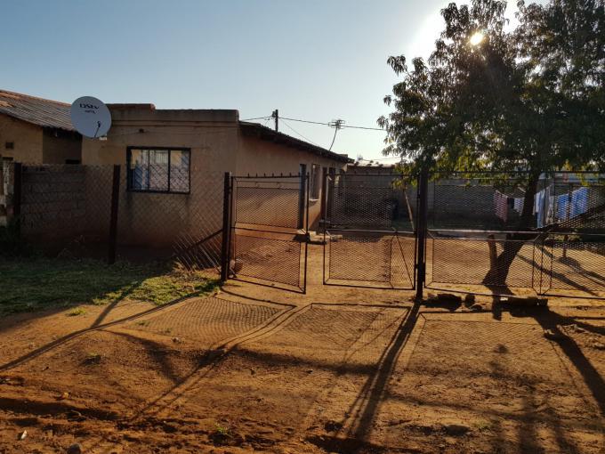 2 Bedroom House for Sale For Sale in Orange farm MR461535