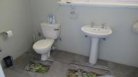 Bathroom 3+ - 8 square meters of property in Windermere