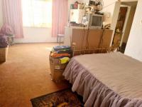 Main Bedroom - 42 square meters of property in Krugersdorp