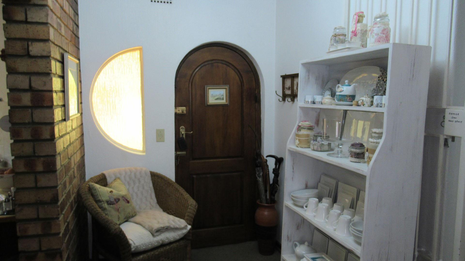 Spaces - 17 square meters of property in Atlasville