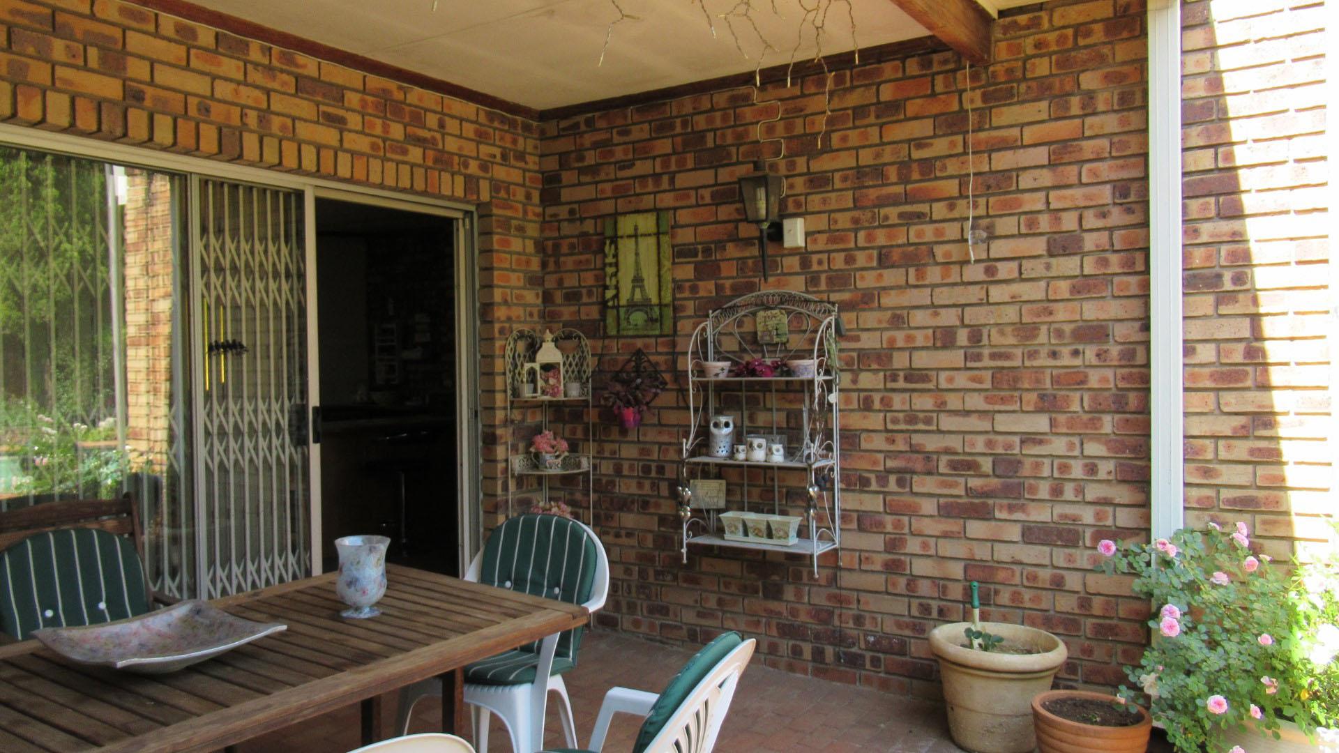 Patio - 41 square meters of property in Atlasville