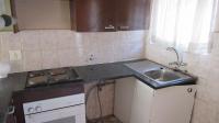 Kitchen - 8 square meters of property in Linmeyer