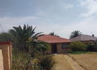 Front View of property in Roodepoort