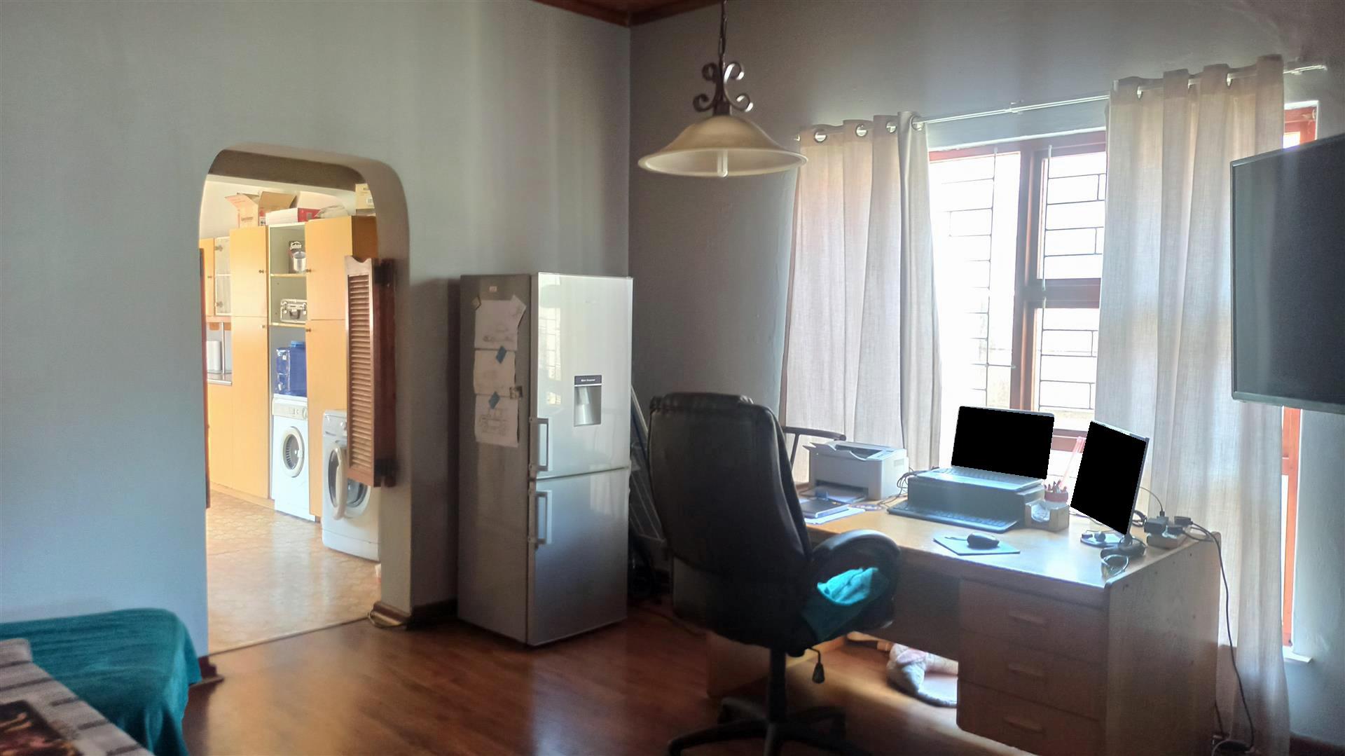 Dining Room - 26 square meters of property in Vasco Estate