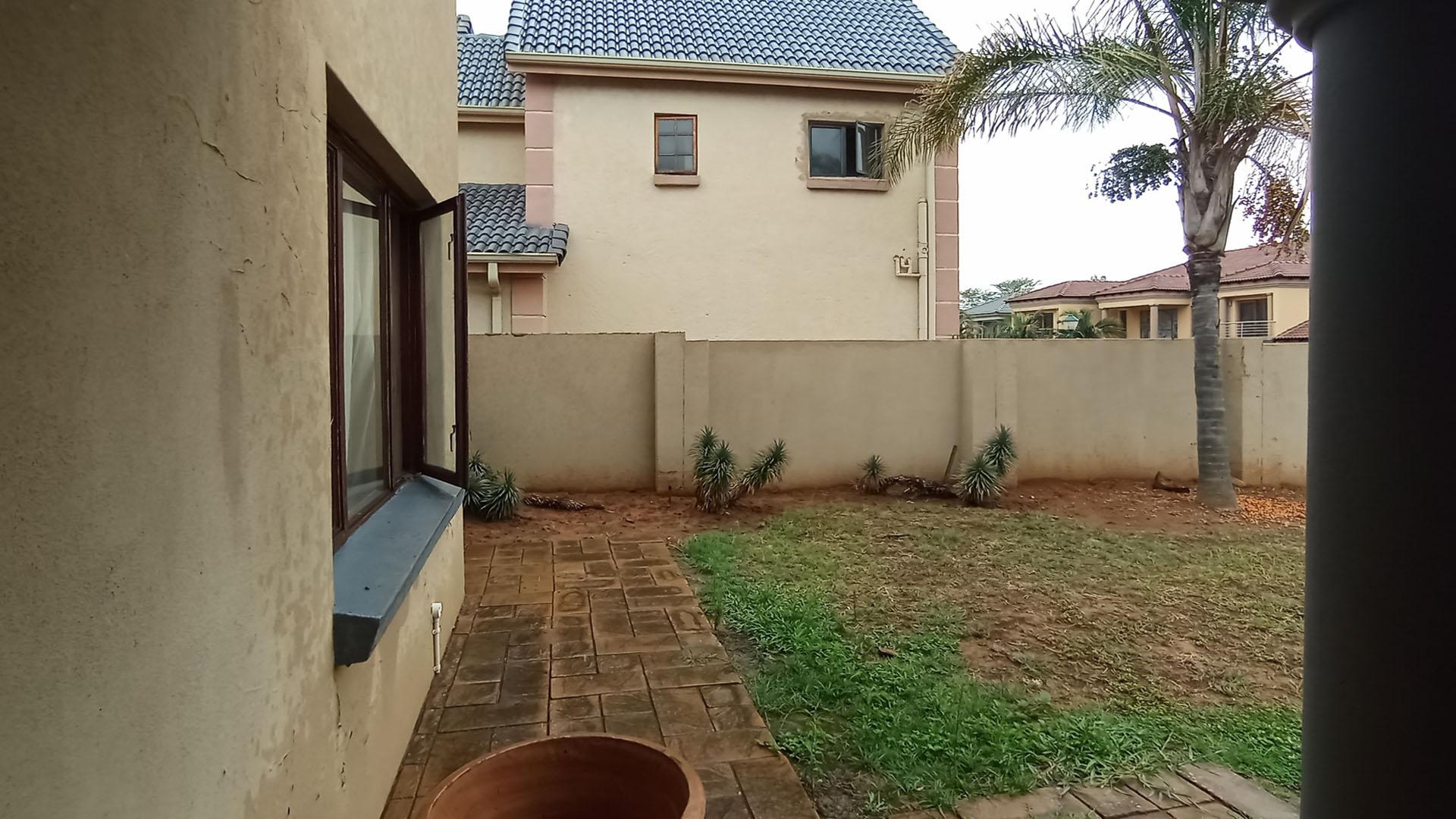 Front View of property in Ninapark