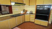 Kitchen - 14 square meters of property in Umzinto
