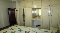Bed Room 1 - 28 square meters of property in Umzinto