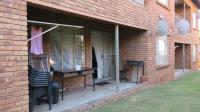 Patio - 8 square meters of property in Wentworth Park