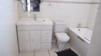 Bathroom 1 - 7 square meters of property in Dawn Park