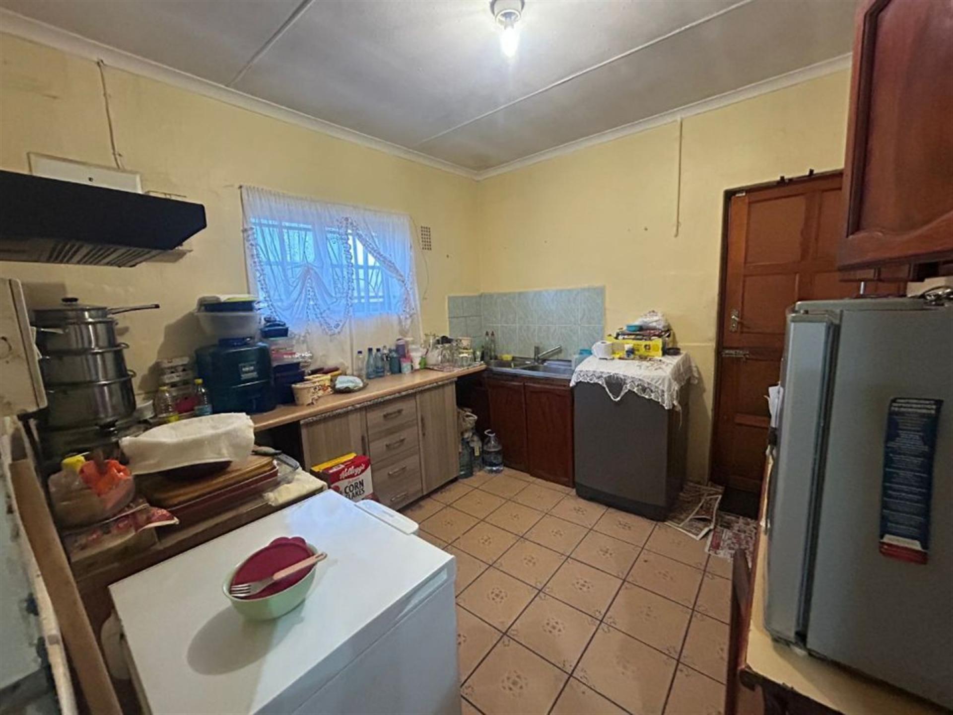 Kitchen of property in Bethelsdorp