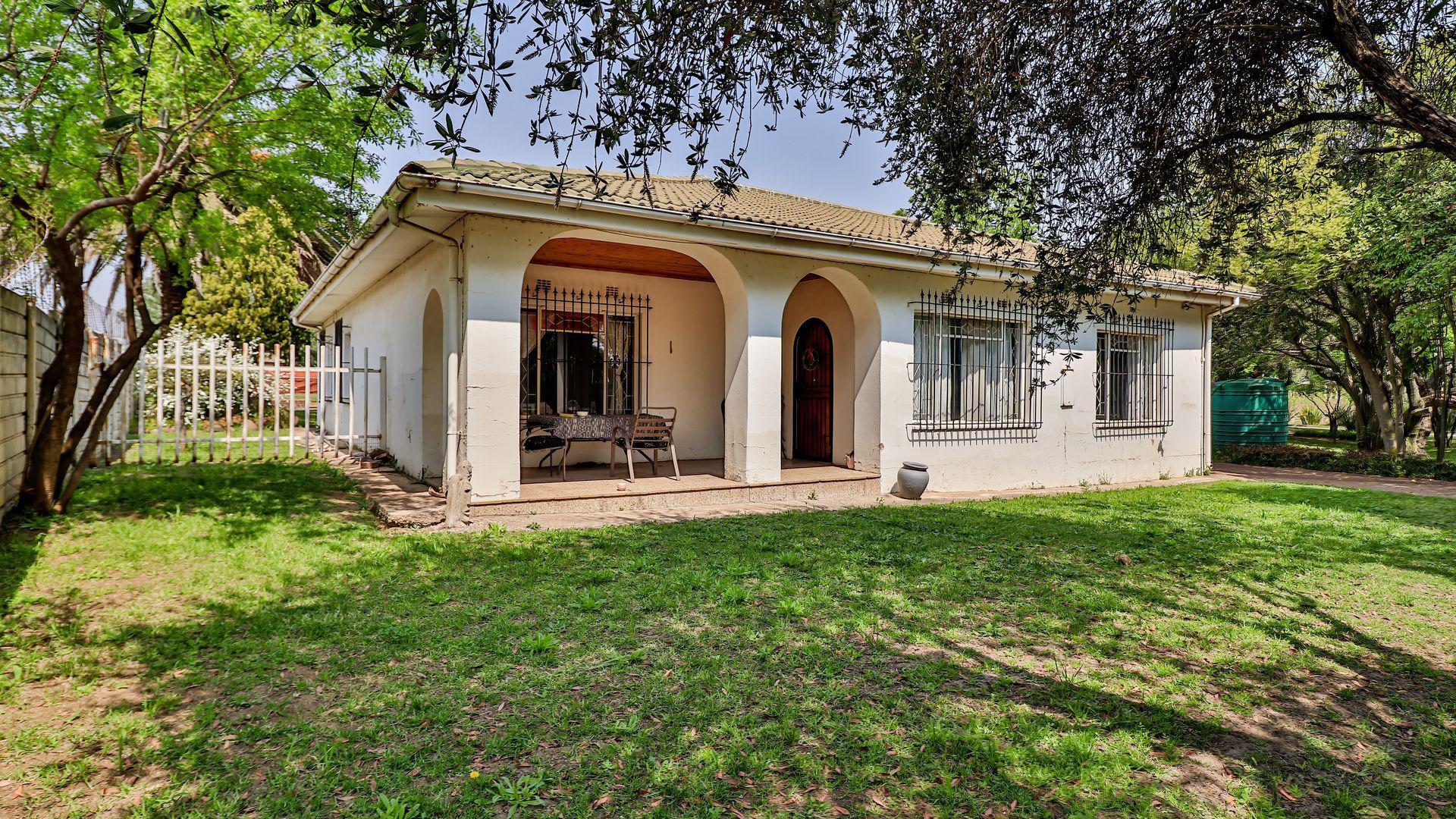 Front View of property in Benoni