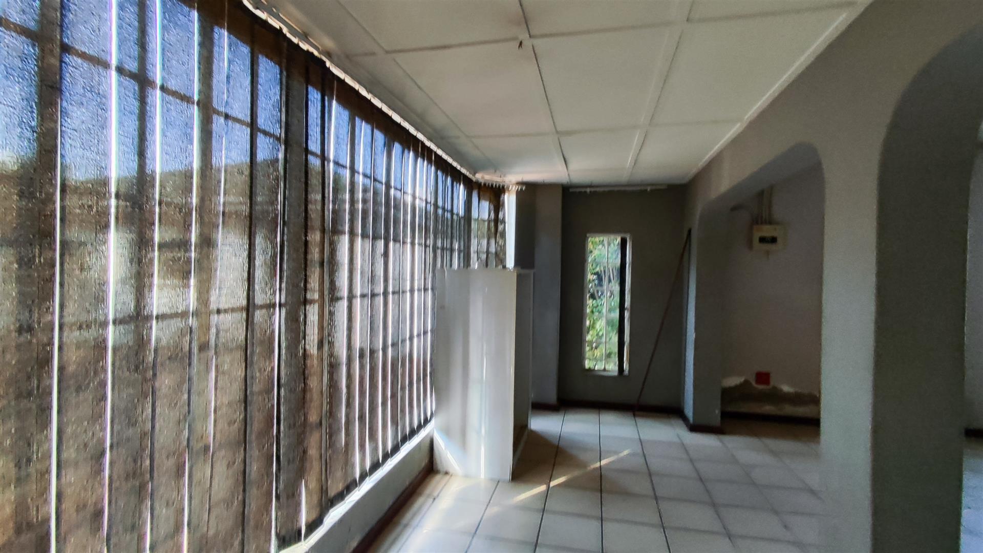 Spaces - 483 square meters of property in Benoni