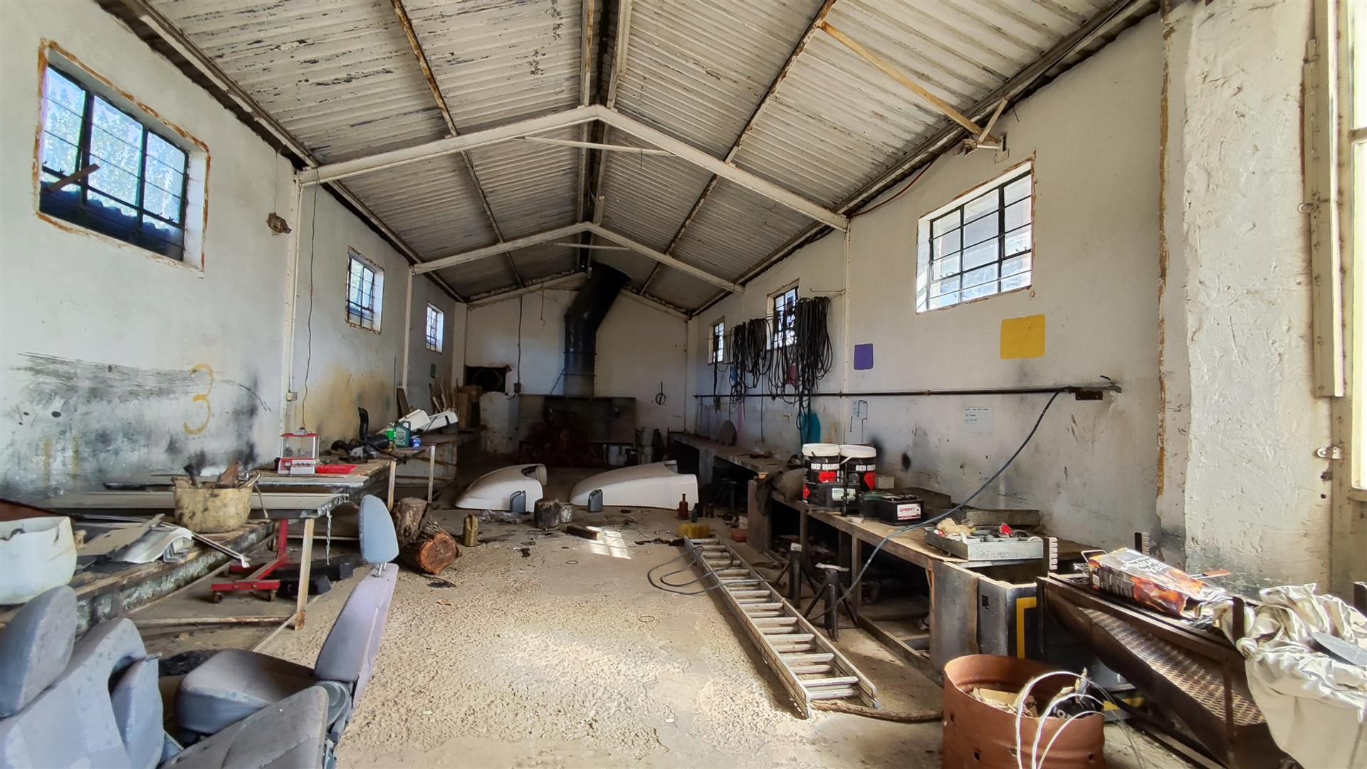 Spaces - 483 square meters of property in Benoni