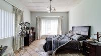 Bed Room 1 of property in Benoni