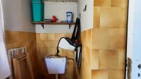 Bathroom 1 - 19 square meters of property in Benoni