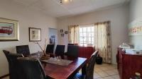 Dining Room - 19 square meters of property in Benoni