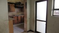 Kitchen - 7 square meters of property in Meadowlands
