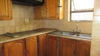 Kitchen - 7 square meters of property in Meadowlands