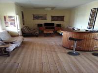 Lounges of property in Philipstown