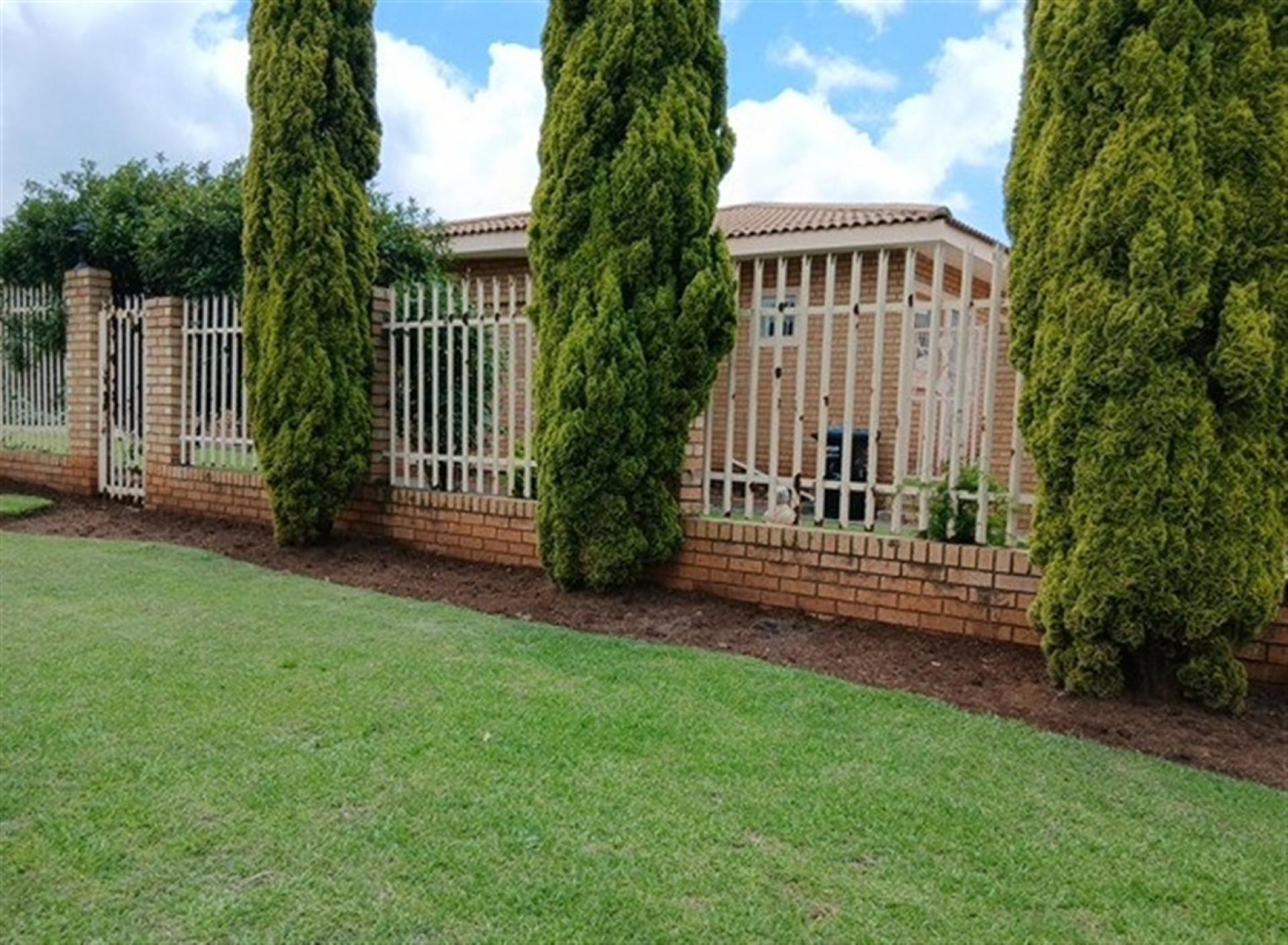 Front View of property in Vanderbijlpark