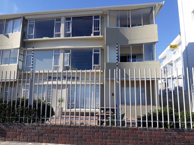 Open Plan Bachelor/Studio Apartment to Rent in Strand - Property to rent - MR463999