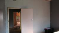 Bed Room 2 - 27 square meters of property in Daggafontein
