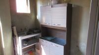 Kitchen - 26 square meters of property in Daggafontein