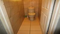 Main Bathroom - 6 square meters of property in West Riding - DBN