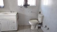 Main Bathroom - 10 square meters of property in Dalpark
