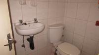 Guest Toilet - 3 square meters of property in Dalpark
