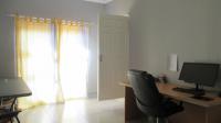 Study - 16 square meters of property in Strubensvallei
