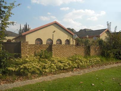 Front View of property in Regents Park