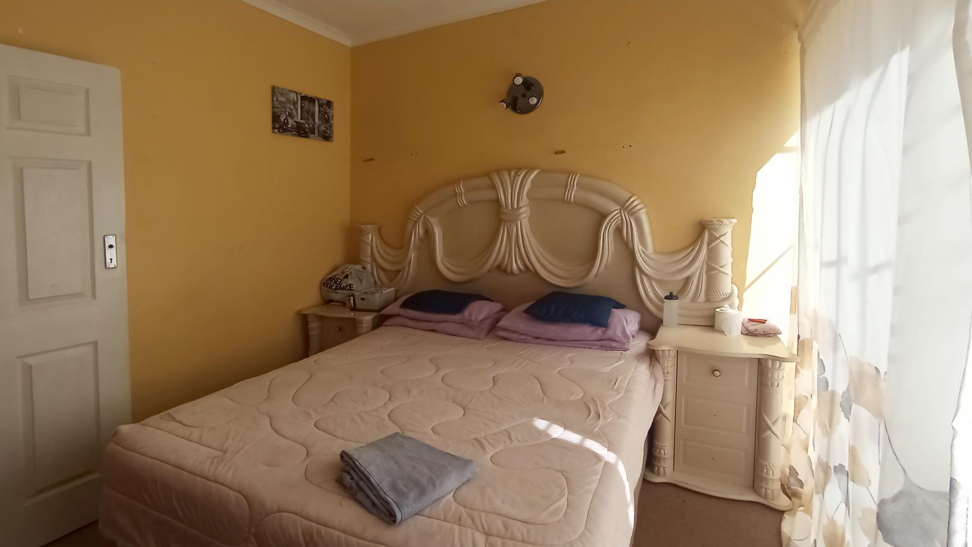 Bed Room 3 - 11 square meters of property in Constantia Kloof