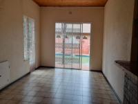 Entertainment - 32 square meters of property in Carletonville