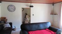 Lounges - 63 square meters of property in Witfield