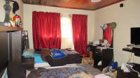 Main Bedroom - 34 square meters of property in Witfield
