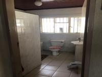 Bathroom 1 - 18 square meters of property in Witfield