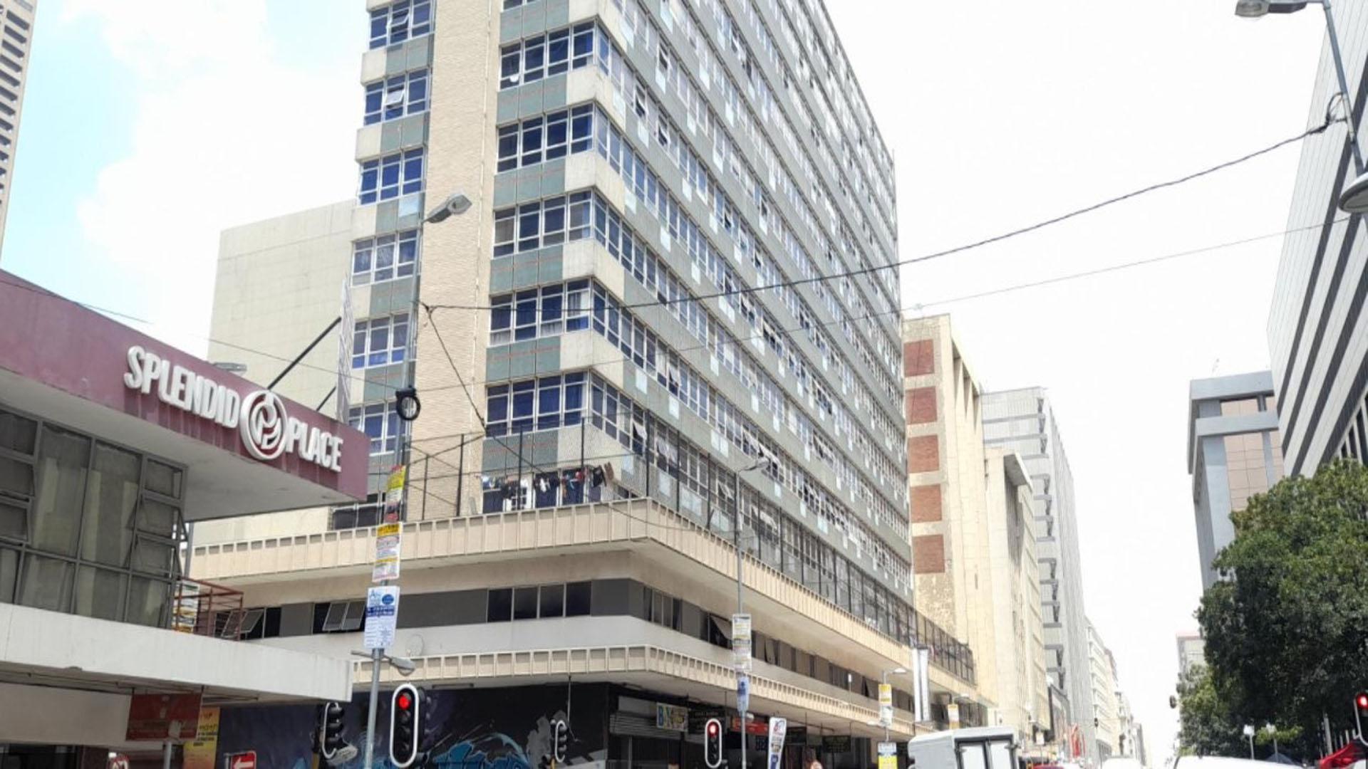 Front View of property in Johannesburg Central