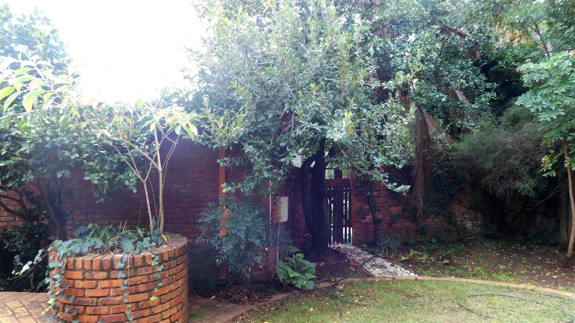 Front View of property in Eldoraigne
