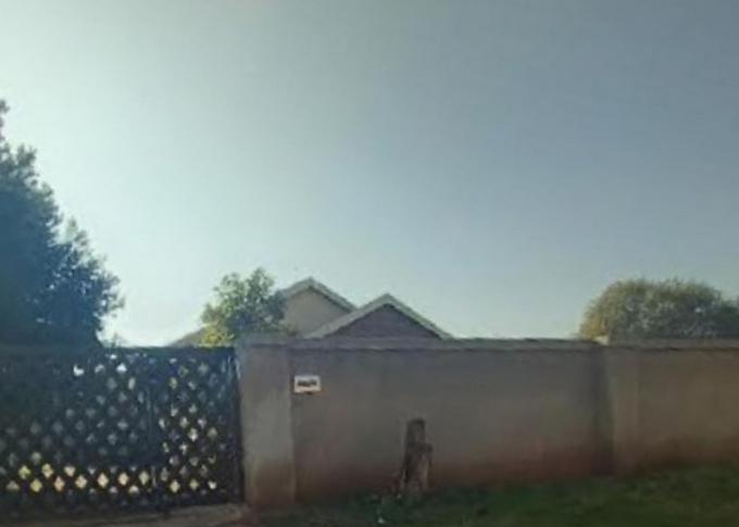 FNB SIE Sale In Execution 2 Bedroom House for Sale in Vosloorus - MR466245