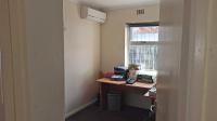 Bed Room 1 - 10 square meters of property in Athlone - CPT