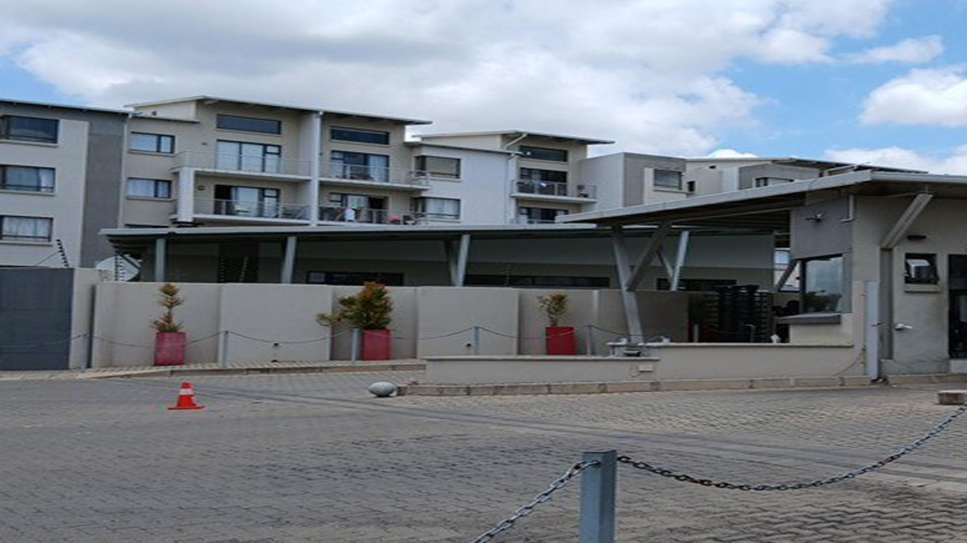 Front View of property in Broadacres
