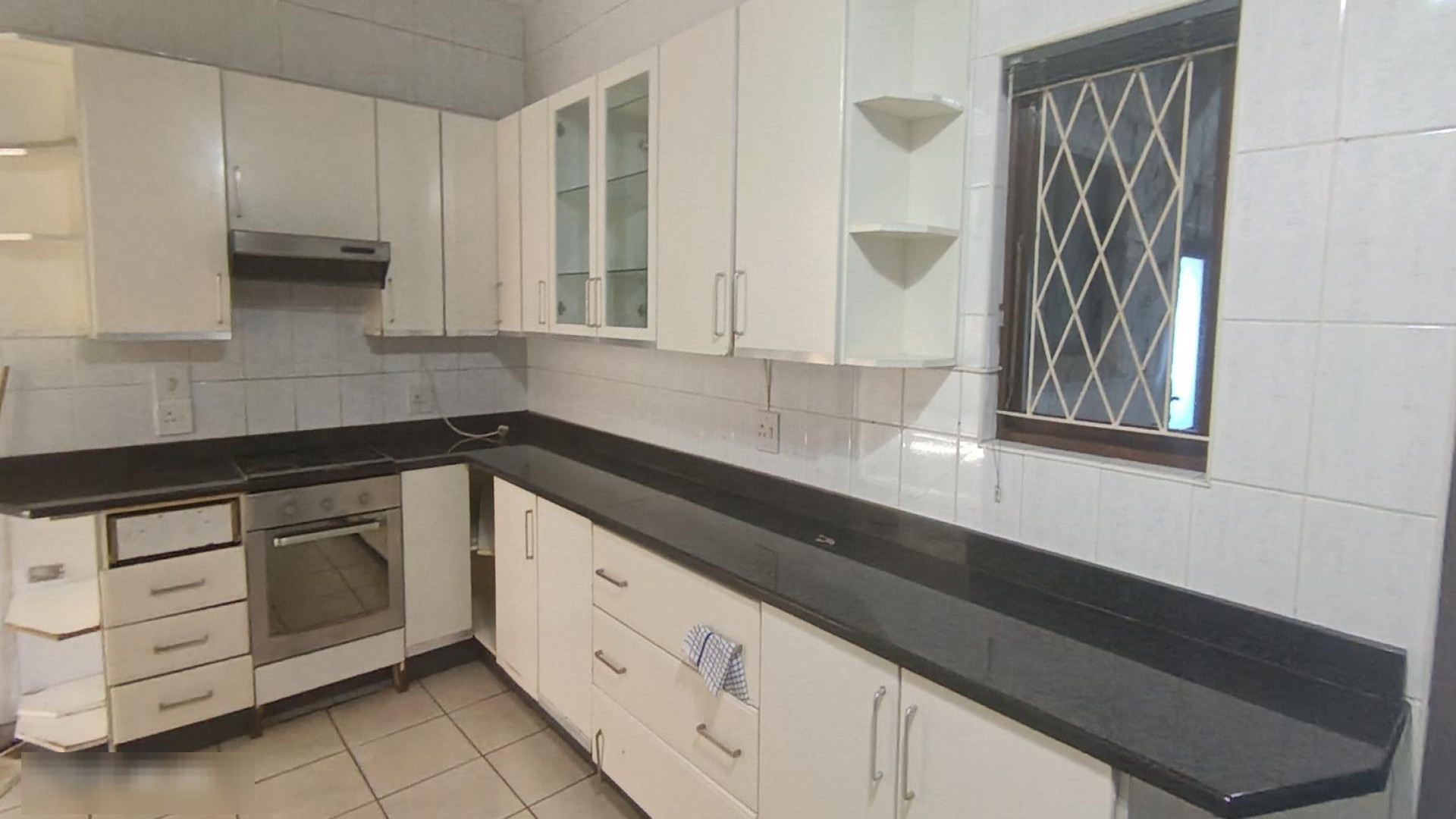 Kitchen of property in Uvongo
