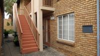 2 Bedroom 1 Bathroom Flat/Apartment for Sale for sale in Rooihuiskraal North