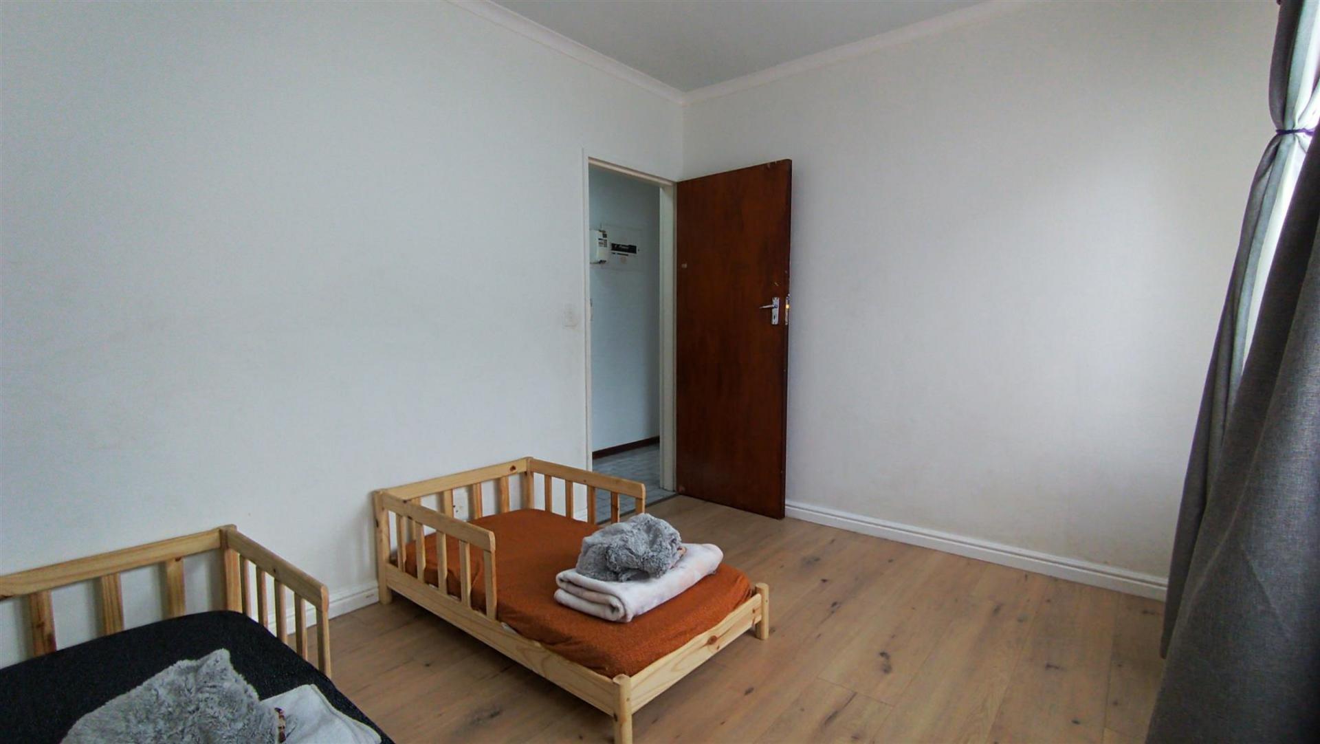 Bed Room 2 - 14 square meters of property in Welgelegen (Cpt)