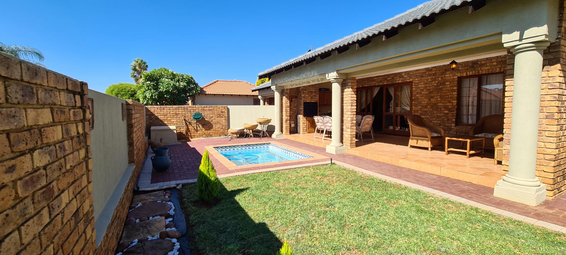 3 Bedroom House for Sale For Sale in Montana MR467838 My