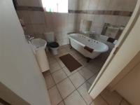 Bathroom 2 of property in Zeerust