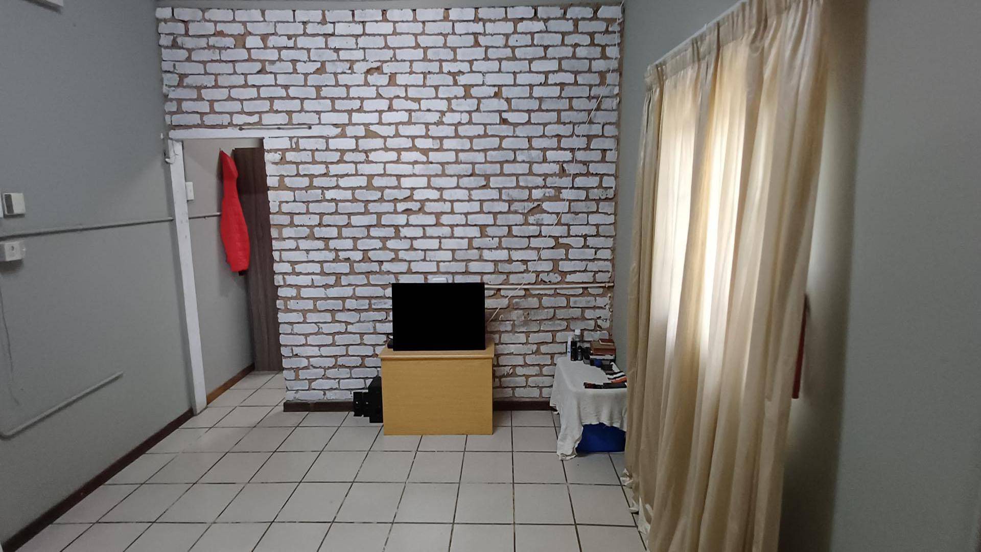 Lounges - 61 square meters of property in Pretoria North