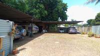 Carport  - 34 square meters of property in Pretoria North